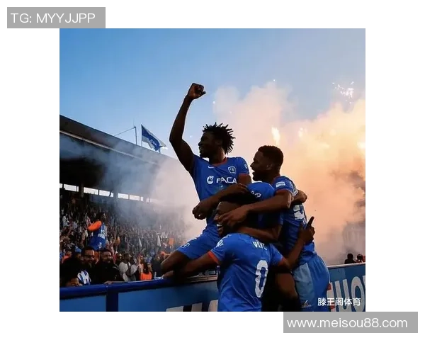 英超激战波尔图逆转那不勒斯点球大战引爆全场激情时刻集锦