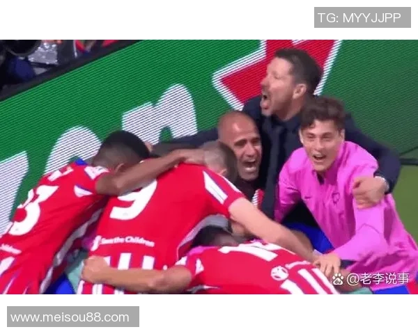 足总杯曼联与莱比锡战平引发转会风波球迷热议惨败瞬间